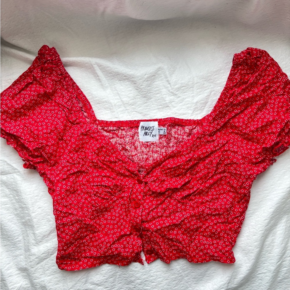 Red Floral Off-Shoulder Crop Top - Picture 2 of 6